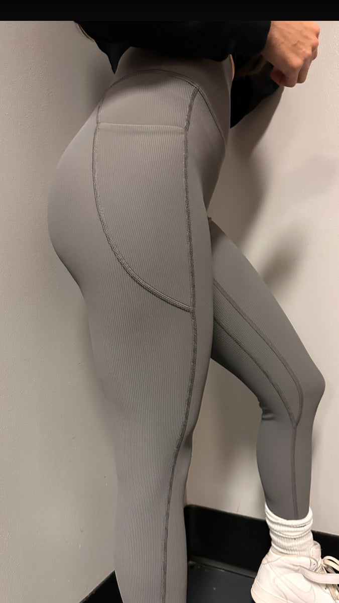 Silky Smooth Leggings (Grey) – peachiegood