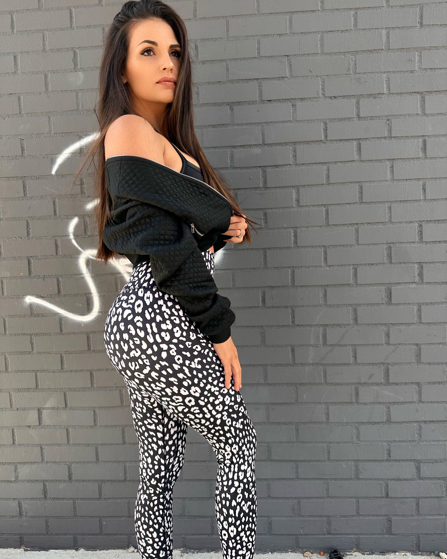 ONYX LEOPARD LEGGINGS